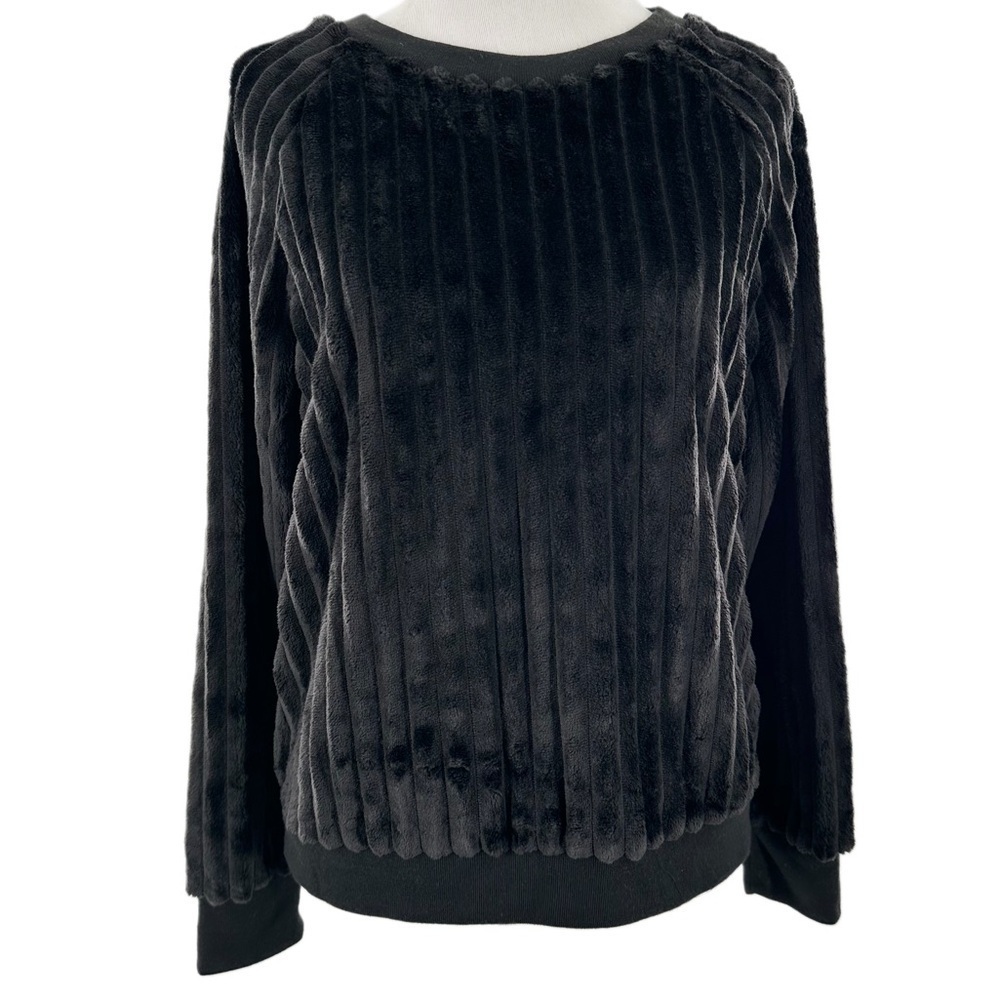 No boundaries womens sweater size S 3-5 black faux fur ribbed cozy pullover - Picture 11 of 11